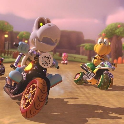 Nintendo Switch OLED Blanca + Mario Kart 8 Deluxe + 12 Meses Nintendo Switch Online - Imagen 5
